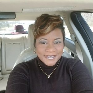 Meet your Posher, Carole